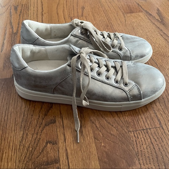 Secret Celebrity Felicity Metallic Gold Pearlized Taupe Sneakers Shoes Women’s 9 - Picture 3 of 9